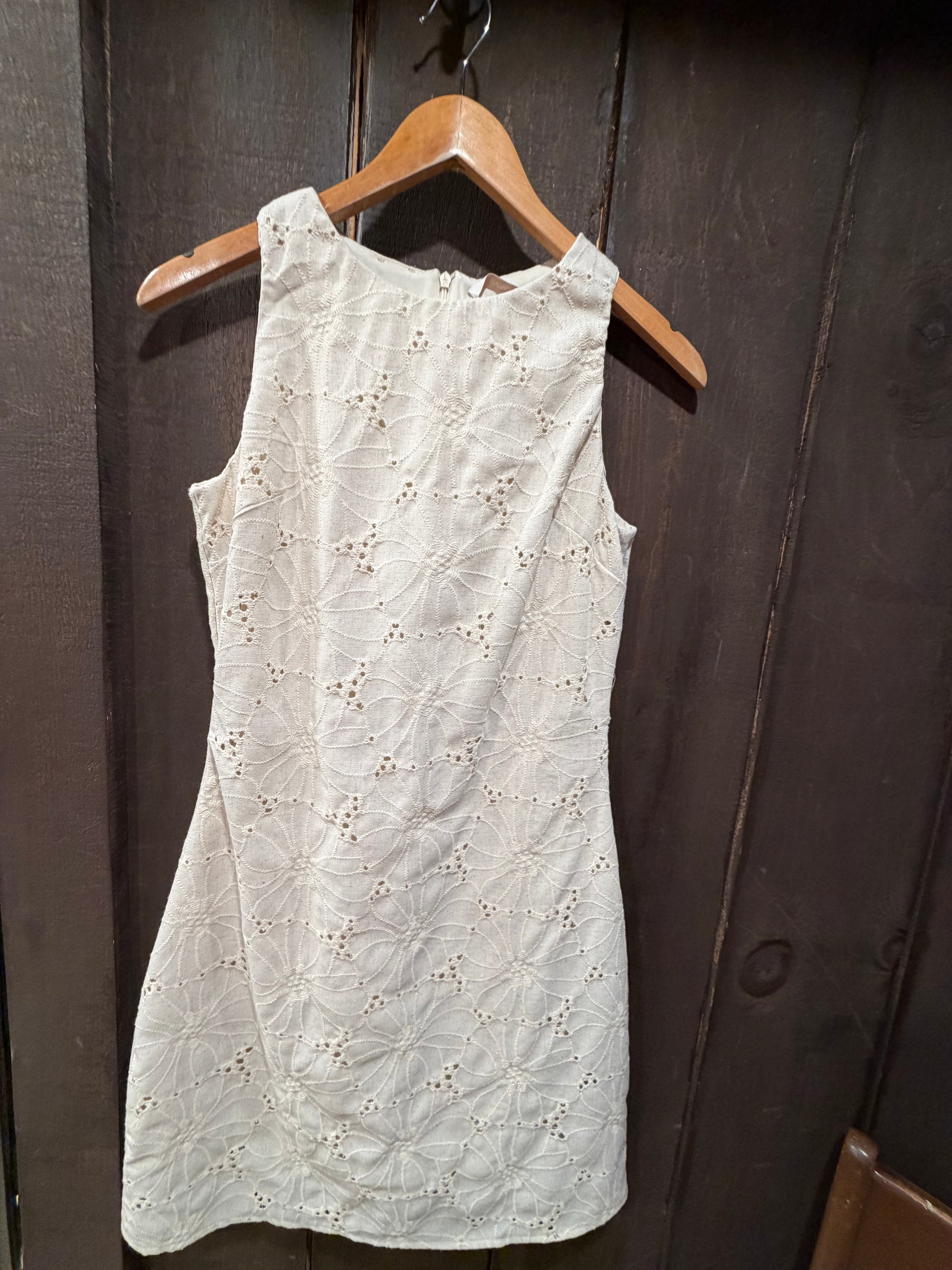 LEZ A LEZ SLEEVELESS DRESS