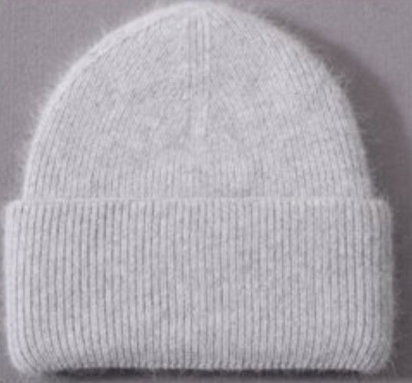 PRENELOVE FUZZY ANGORA ZOEY HAT