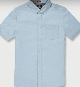 VOLCOM EVERETT OXFORD SHORT SLEEVE SHIRT