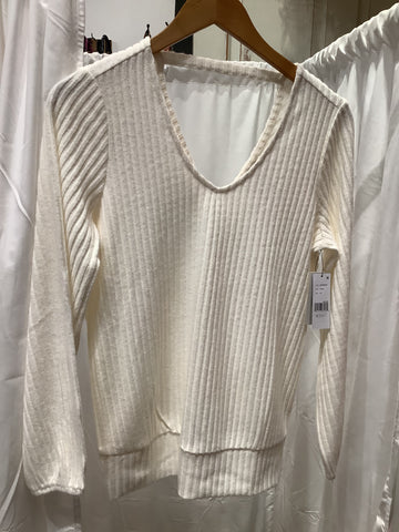 LIVERPOOL RIBBED VNECK SWEATER