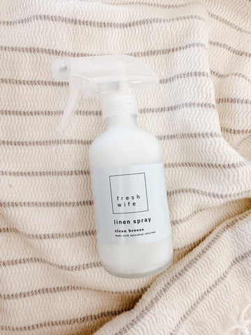 THE FRESH WIFE Clean Breeze Linen Spray