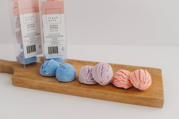 THE FRESH WIFE Mini Bubble Scoops - Berry Mix