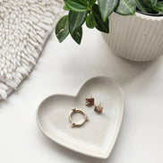PLANT ‘ER HERE Heart Tray