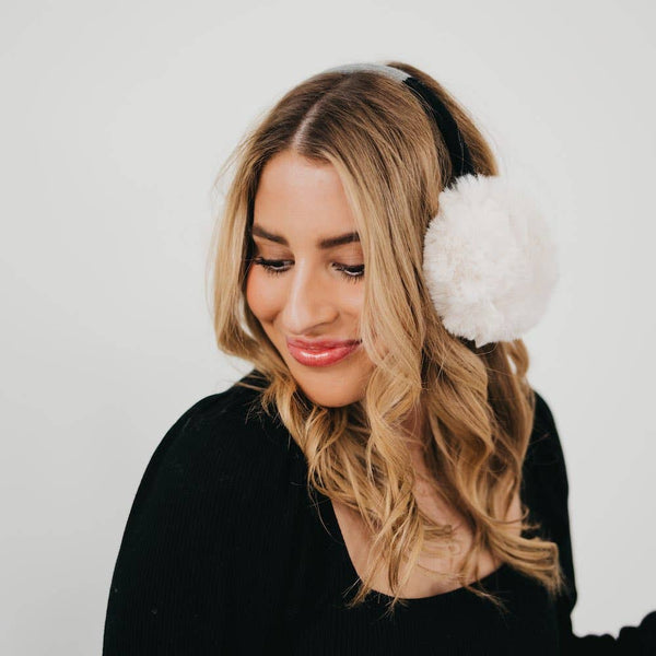 PRETTY SIMPLE In The City Earmuffs