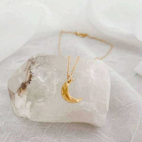 OH SO LOVELY Hammered Crescent Moon 2.0 Necklace