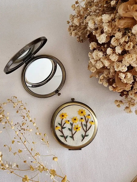 Quince fables Floral Embroidered Compact Mirror, Collection Sophia