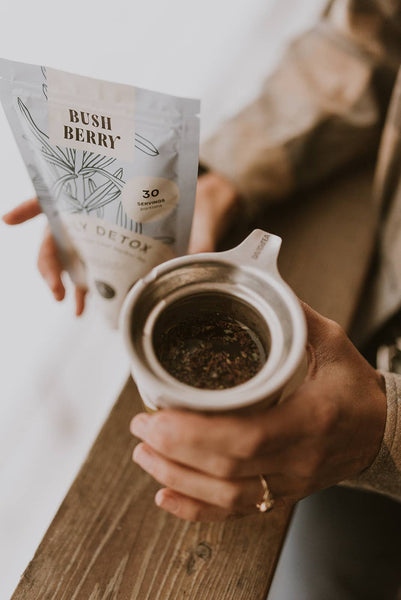 BLUSH BERRY Organic Daily Detox Loose Leaf Tea