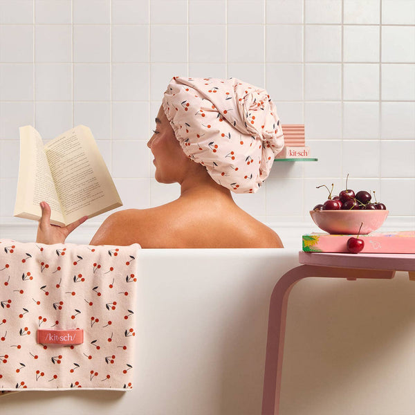 KITSCH Satin-Lined Flexi Shower Cap - Cherry Print