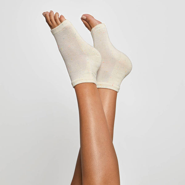 KITSCH Moisturizing Heel Socks