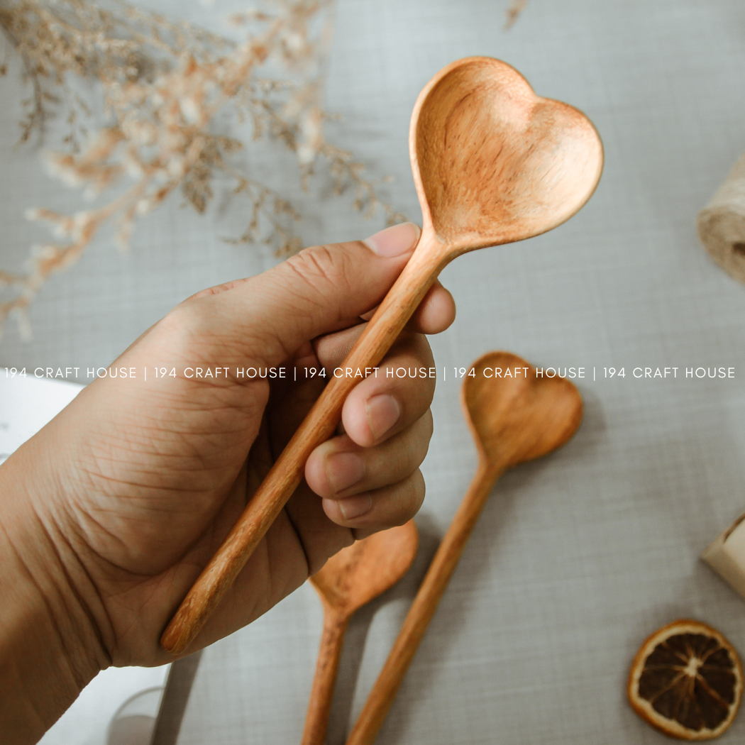 XOXO Engraved ELORA Wooden Heart Spoon - Home Decor & Gifts