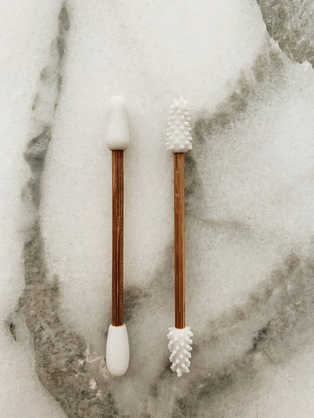 Essence of Life Organics Reusable Silicone and Bamboo Swabs, Set of 2