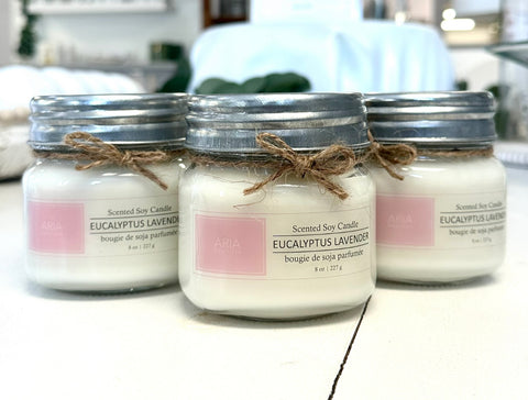 THE SCENTED MARKET 8OZ CANDLE
