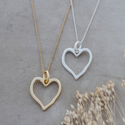 GLEE TRULY HEART NECKLACE