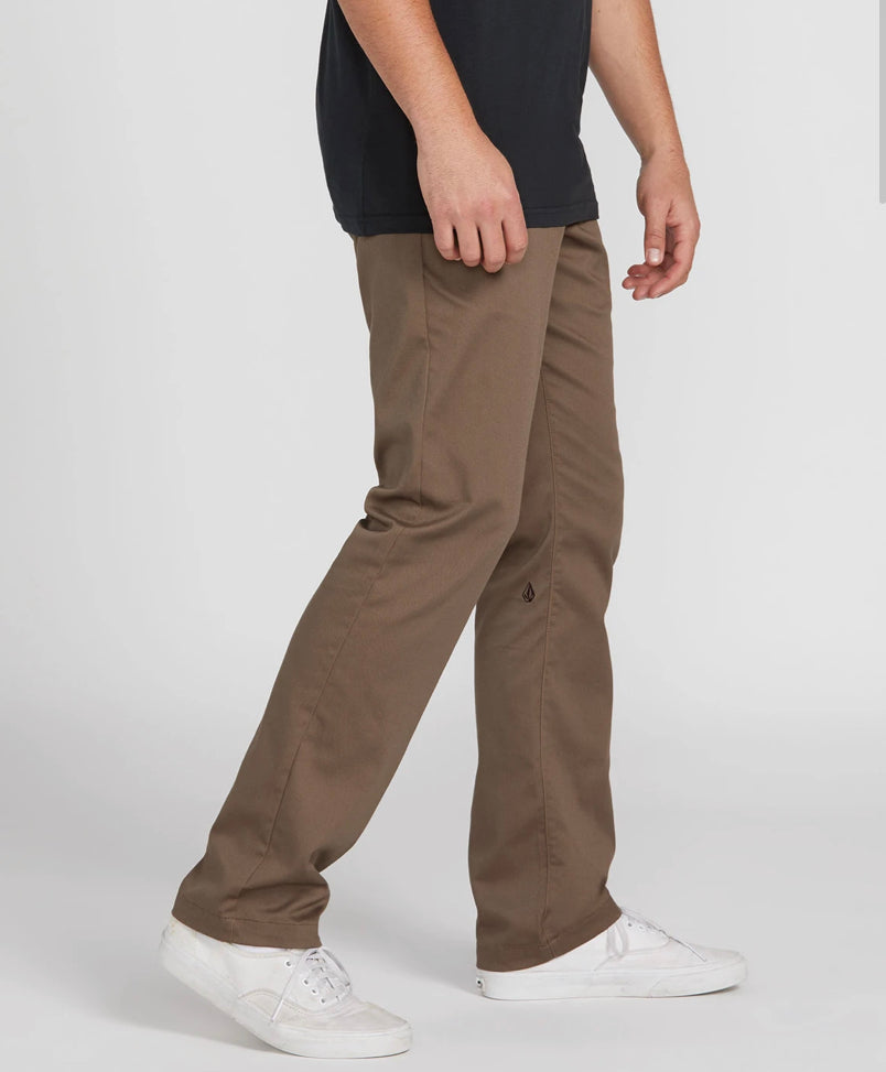 VOLCOM FRICKIN MODERN STRAIGHT CHINO PANT