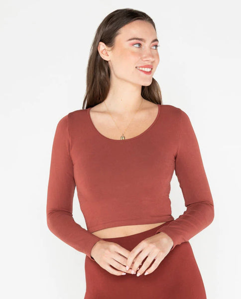 C'EST MOI BAMBOO L/S CROP SCOOP NECK TOP