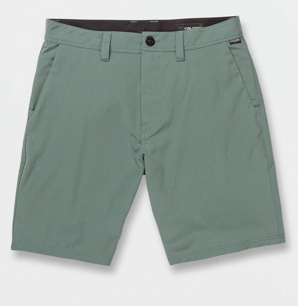 VOLCOM FRICKIN CROSS SHRED SHORTS