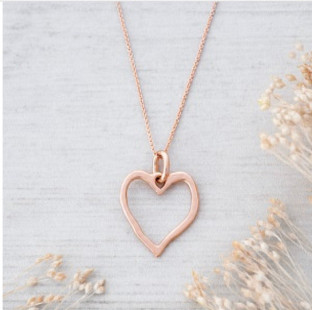 GLEE TRULY HEART NECKLACE