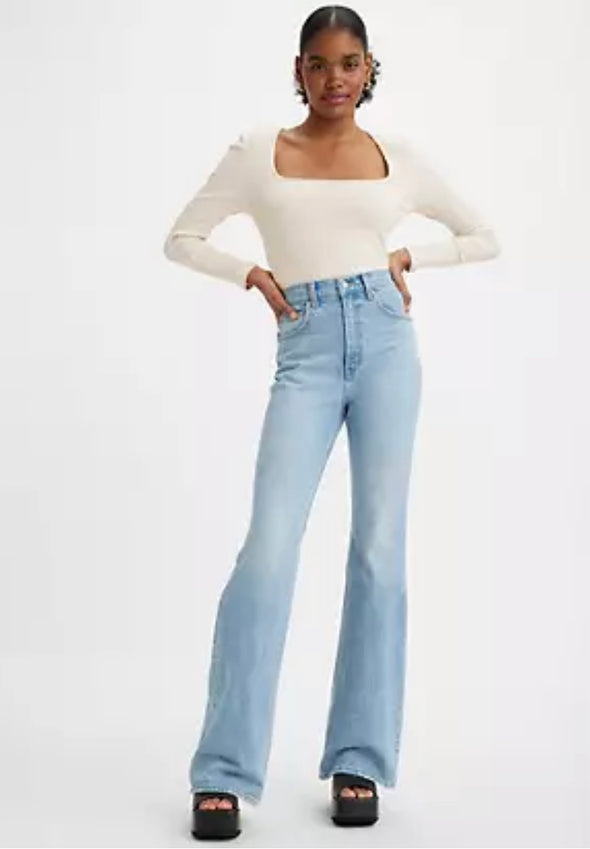 LEVIS WOMEN'S 70S HIGH FLARE DENIM L-32