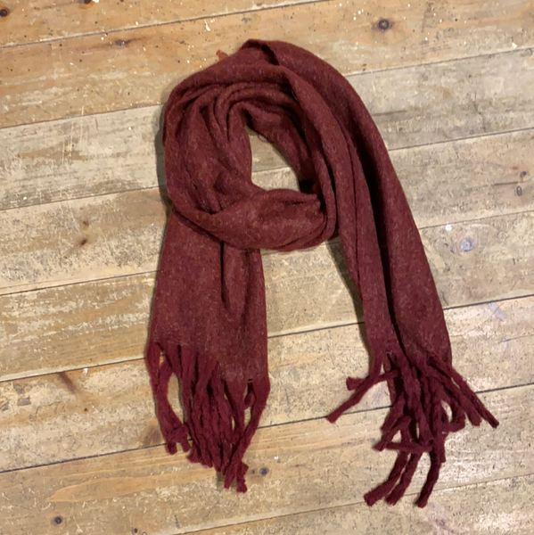 C'EST MOI BLANKET SCARF BURGUNDY