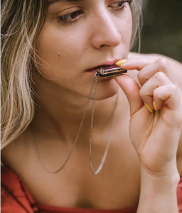 ORNAMENTAL THINGS HARMONICA NECKLACE