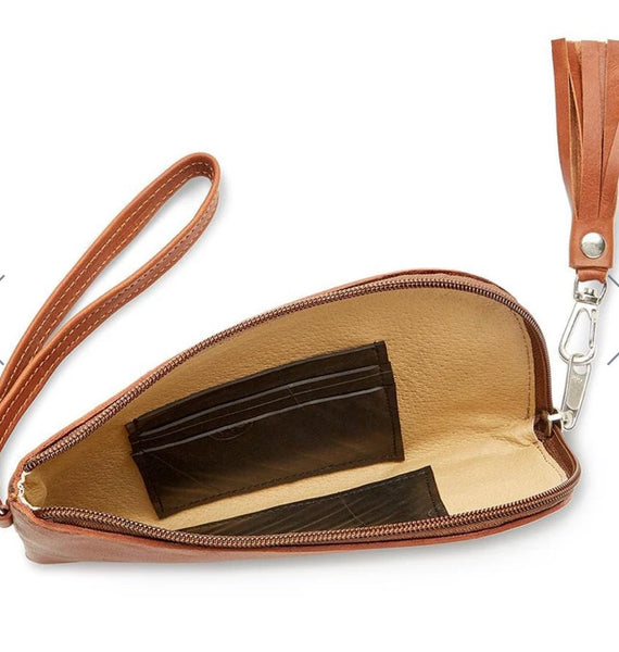 BRAVE SOLES FELICITY WRISTLET BAG